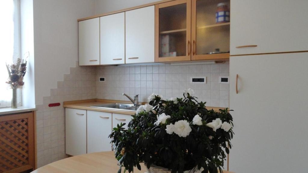Villa Il Granello Tuenno Zimmer foto