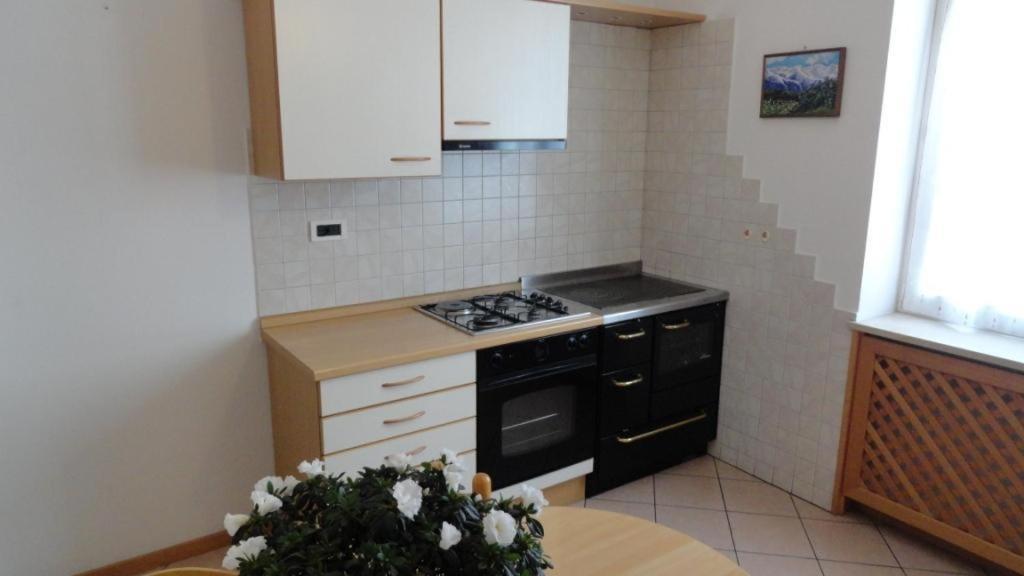 Villa Il Granello Tuenno Zimmer foto